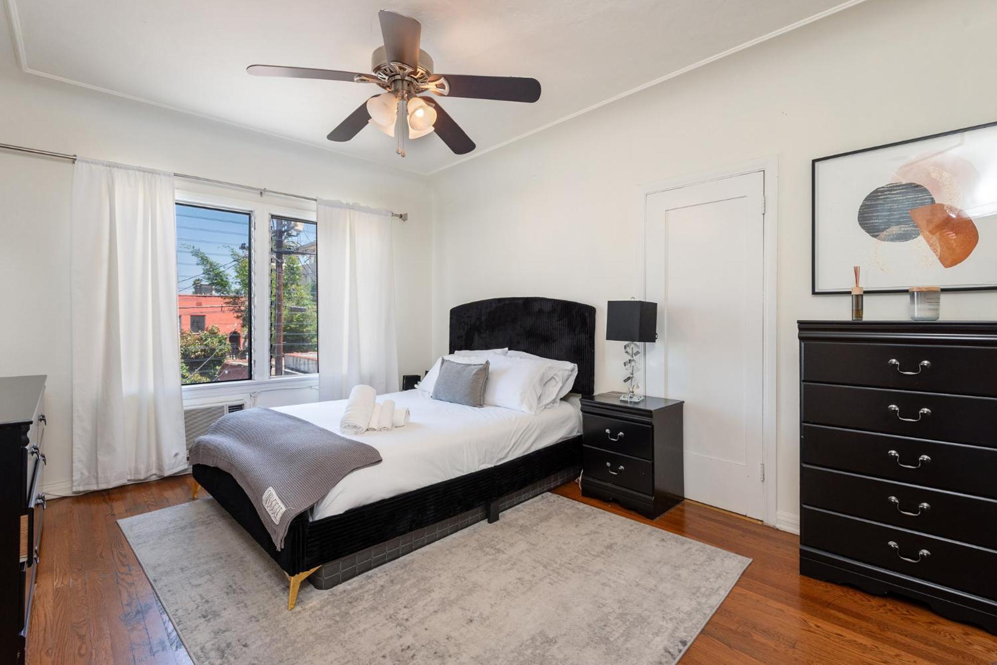 Spacious Family-friendly W/ Hot Tub * Los Ángeles